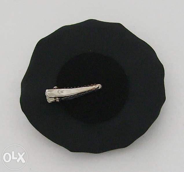 Pregadeira verde com pérola - Nova e única!