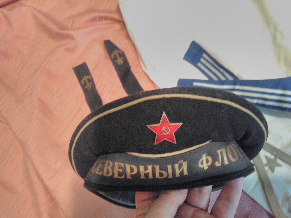 Срочно!Раритетный кожаный портмоне! Приблизительно 40-50 года ,прошлый