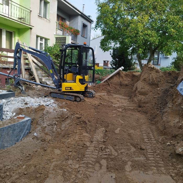 Usługi minikoparką glebogryzarką separacyjna