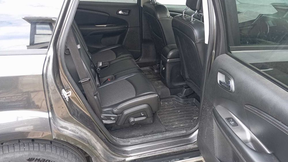 Продаю власний автомобіль Dodge Journey  у топовій комплектації Crossroad