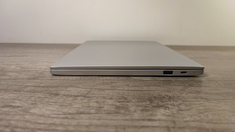 Ноутбук Xiaomi MI Notebook Air 12.5''