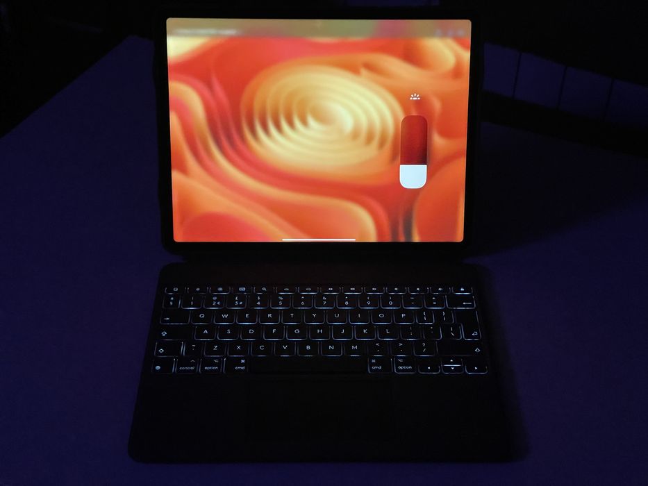 Logitech Combo Touch Keyboard z gładzikiem do iPada Pro 12,9 cala