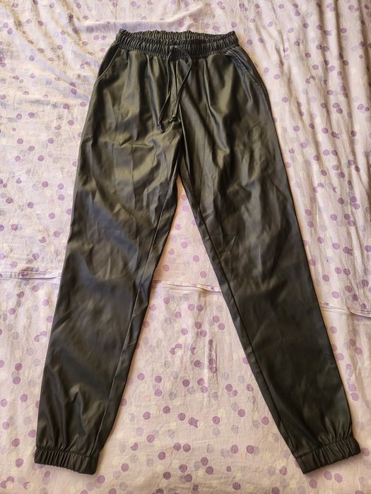 Замечательный костюм из Эко-кожи