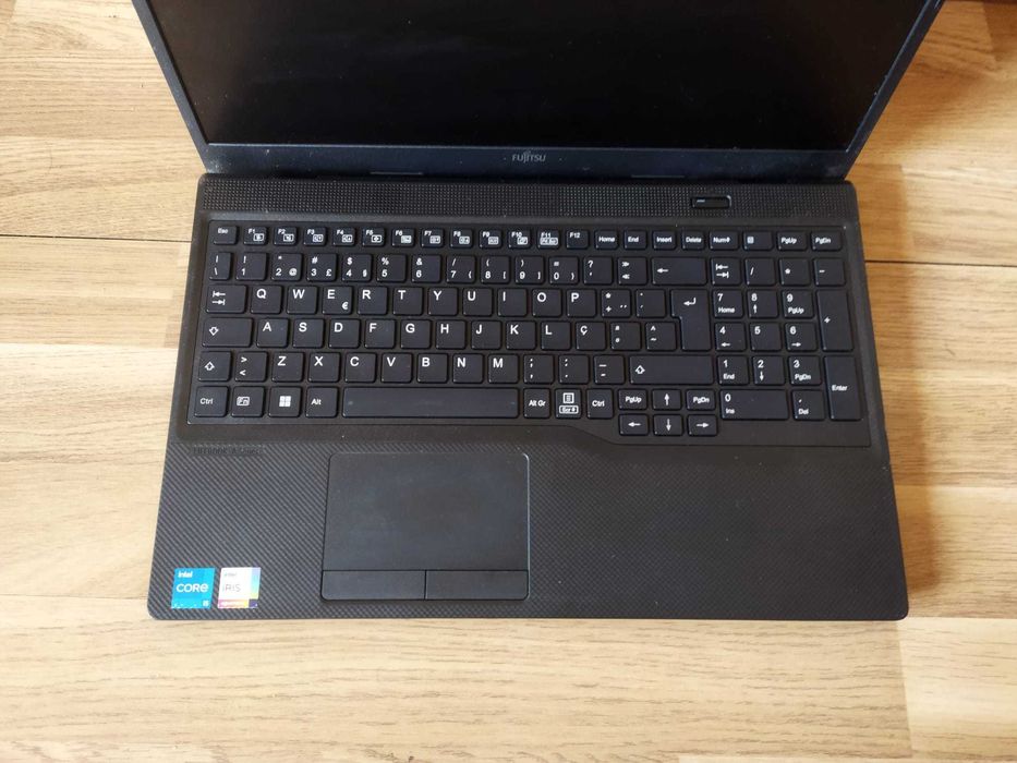 Portátil Fujitsu LifeBook A3511 da 11 Geraçao
