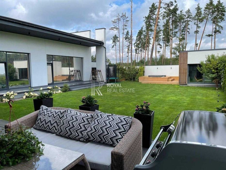 Продаж Будинок Бучанський район КМ «Белгравія» 280 м² 3 спальні Басейн Тераса 100 м² Сауна Джакузі Розумний дім Гараж