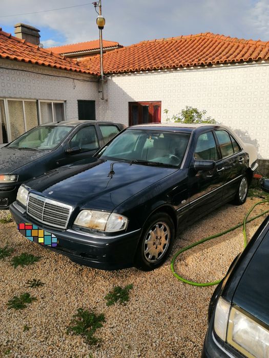 Para peças Mercedes C220 CDi ano 1999 todo o tipo de material disponív