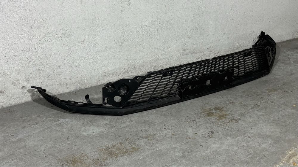 Grelha Inferior Central do Para-Choques Frontal Peugeot 408 — Original