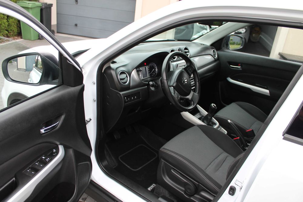 Vitara*1.6Benzyna*Serwisowana*Biała Perła*Led*NAVI*Kamera*