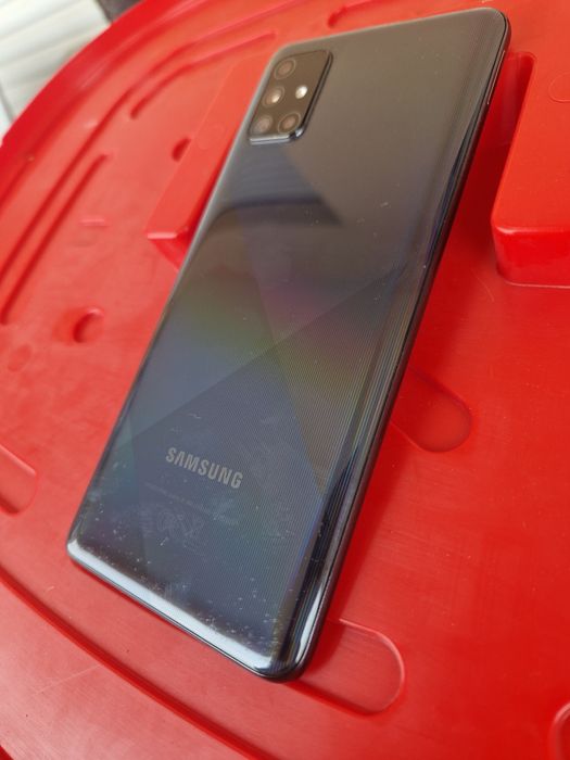 Samsung A71 - 128GB (6GB RAM)