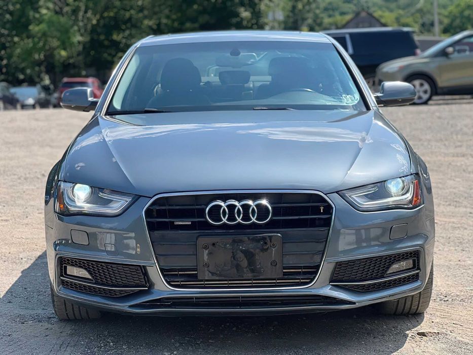 Audi A4 2.0T quattro Premium Plus      2014