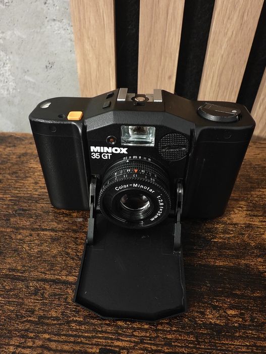Minox GT aparat analogowy