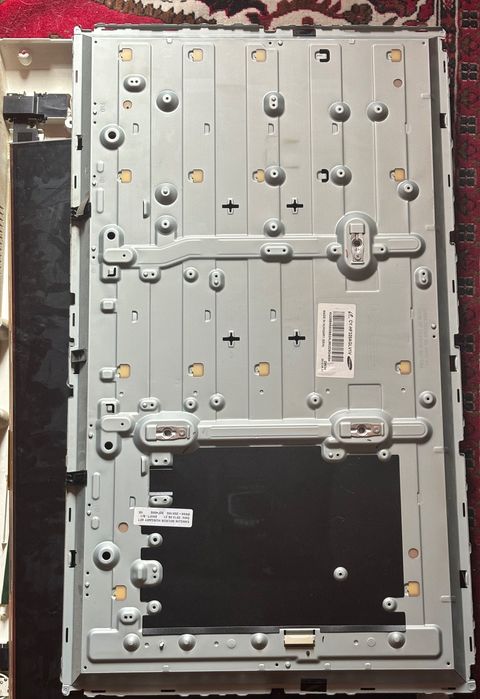Самсунг UE32F4510AK на запчастини