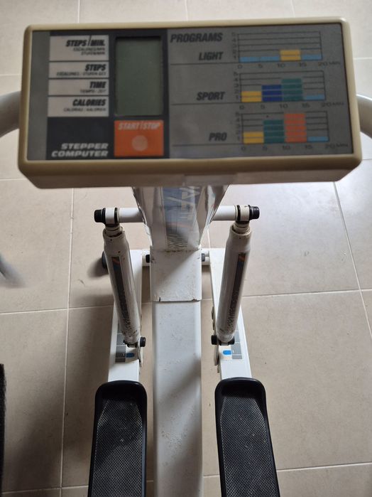 Máquina de exercícios- step