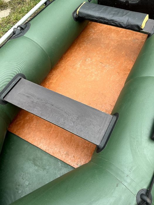 Продам човен гумовий