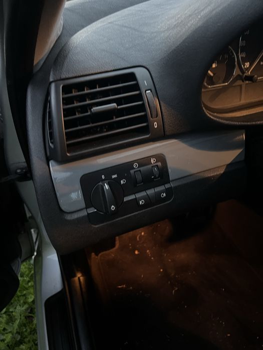 BMW E46  318i,  2.0,  2001