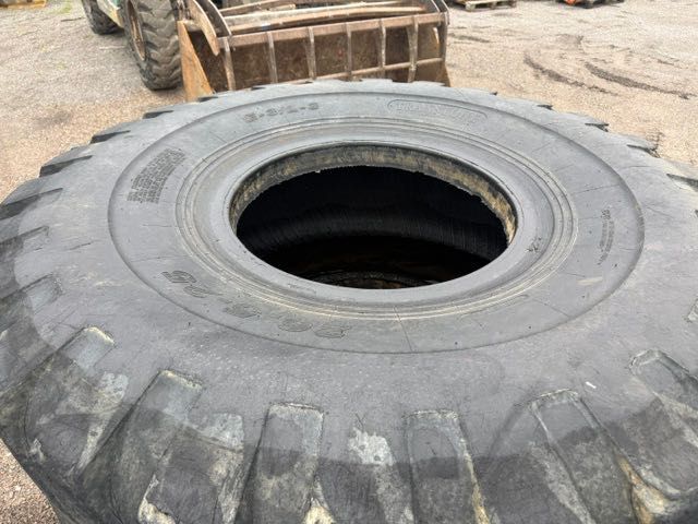OPONA 26.5R25 DO ładowarki hanomag komplet 4 szt