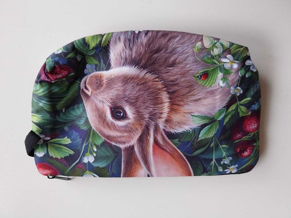 Bolsa/estojo para maquilhagem, cosméticos ou lápis