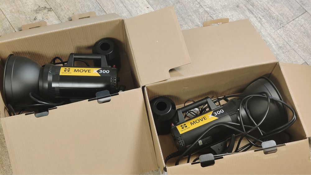 Lampa Quadralite move x300 x2