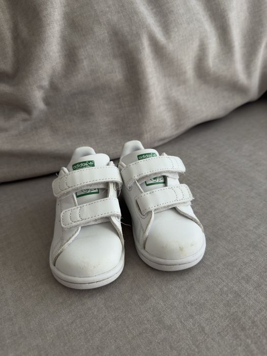 кросівки adidas Stan smith 21 розмір 13,5 см