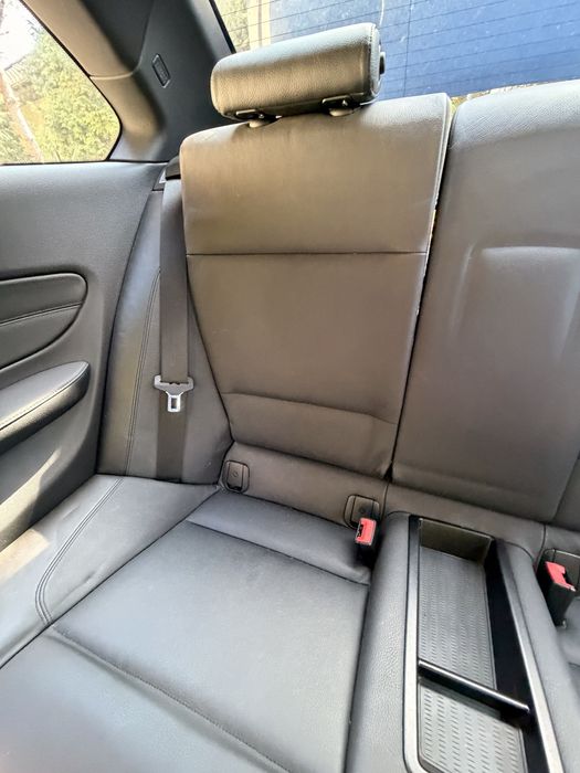 Kanapa boczki tył BMW E82/E81