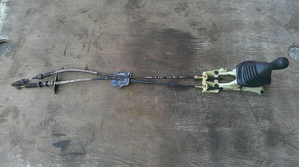 TOYOTA COROLLA E11 1.4 16V LINKI ZMIANY BIEGÓW