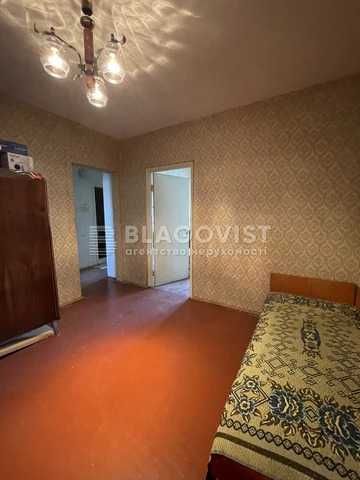 Продаж 4х квартири Анни Ахматової 8 м.Позняки