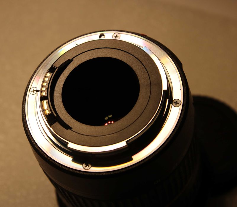 Obiektyw Tamron SP AF 10-24mm   1:3,5-4,5  do Canon super stan