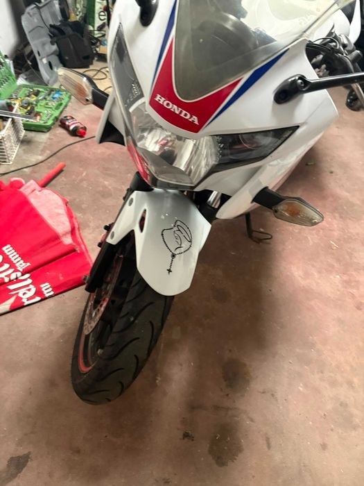 Vendo Honda cbr125r