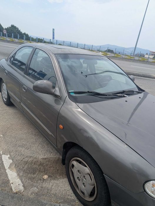 Hyundai Lantra [2000] – Gasolina / GPL (Super Económico!)