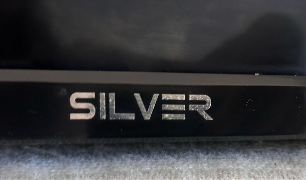 TV Led Silver 32” Polegadas