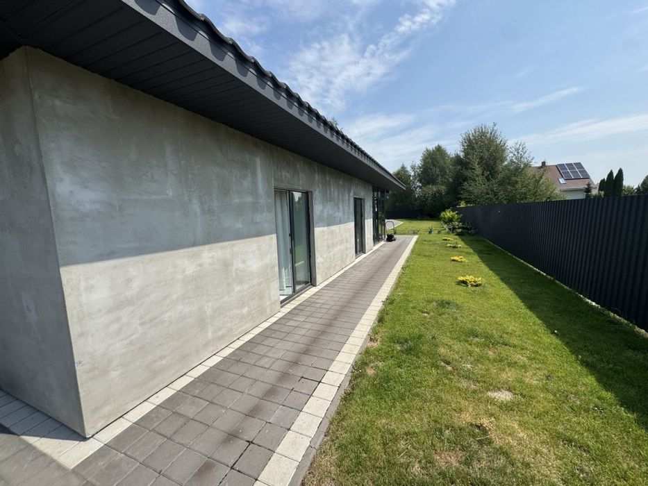 Продаж преміального  сучасного будинку з цікавим ремонтом 220 м² ,25 соток ,зона відпочинку 22 хв до Києва,без %