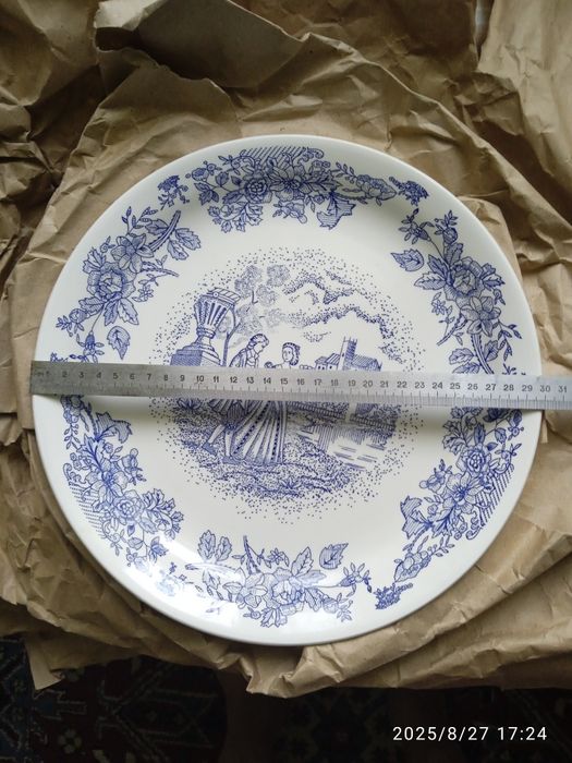 Блюдо новое Будянский фаянс