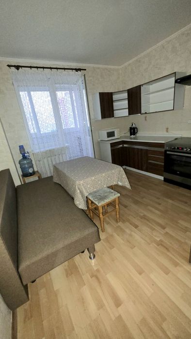 М. П озняки м.Харківська пішки Петра Григоренка