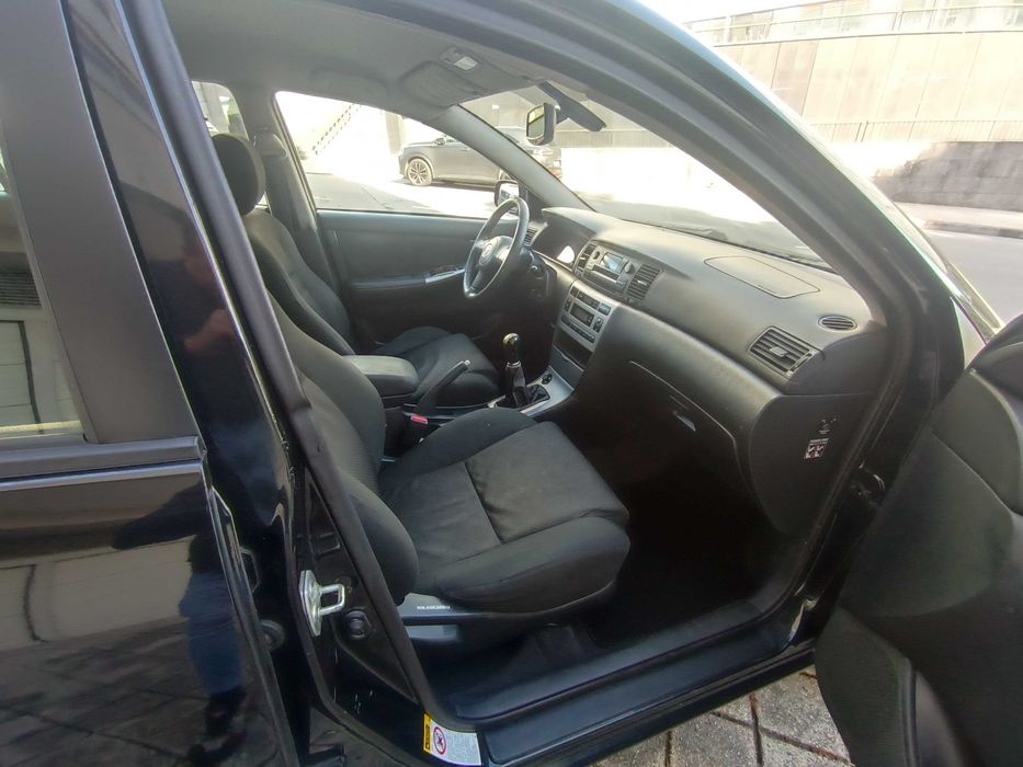 TOYOTA COROLLA 1.4 D4-D de 2005 5 lugares