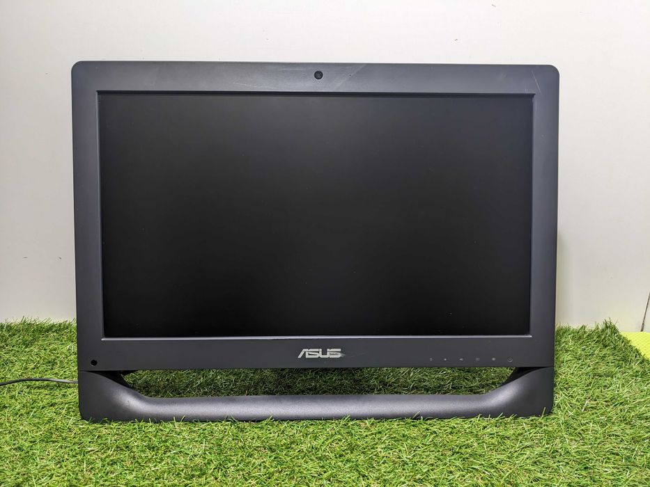 Моноблок ASUS ET2014. INTEL Core i5/8Гб/240 SSD Опт!