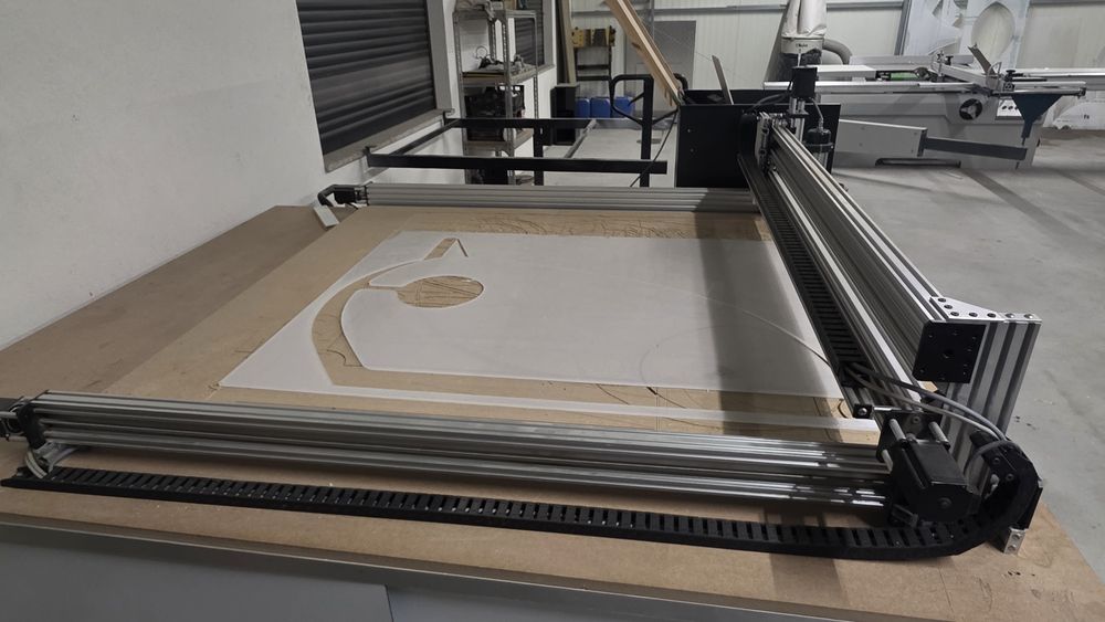 CNC Alumínio 1,5 x 1.5 área bruta 1,25 x 1.25 área de corte