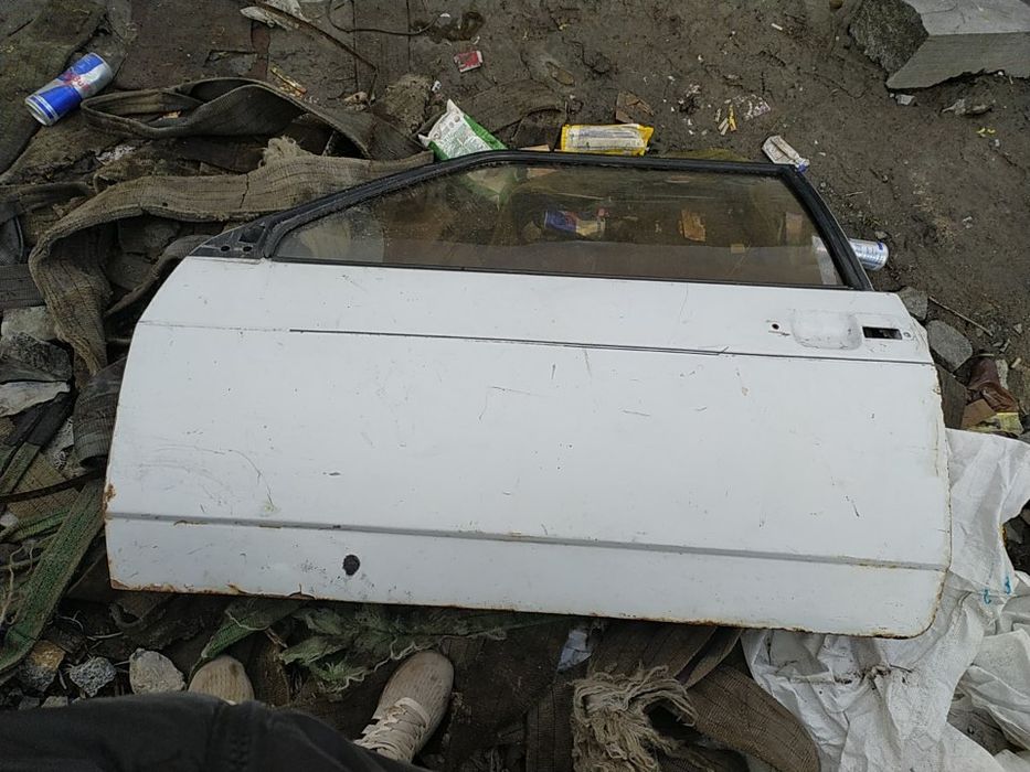 Продав двері на 2108