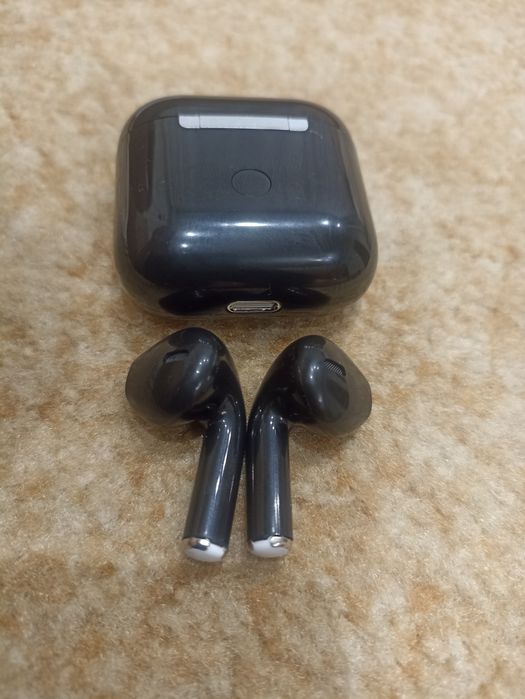 Бездротові навушники
