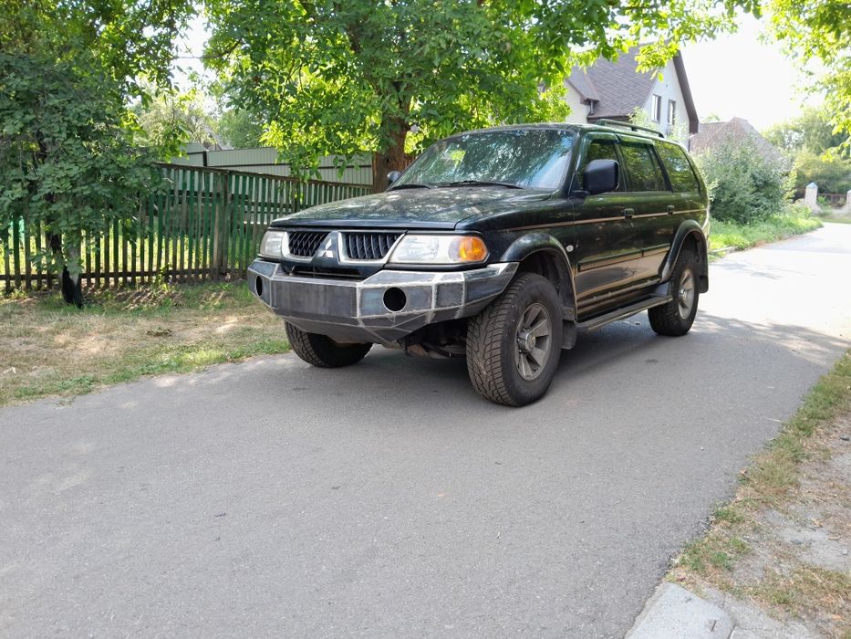 Бампер силовий металевий Mitsubishi Pajero Sport