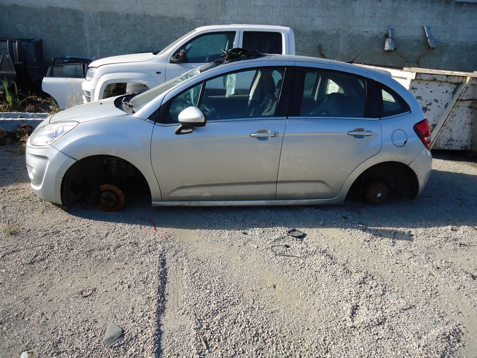 Citroen C 3 VTR+ 1.4 Hdi (8HR) de 2012, só ás peças