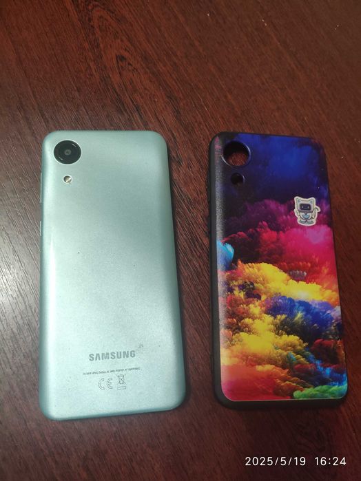 Продам самсунг А03 core