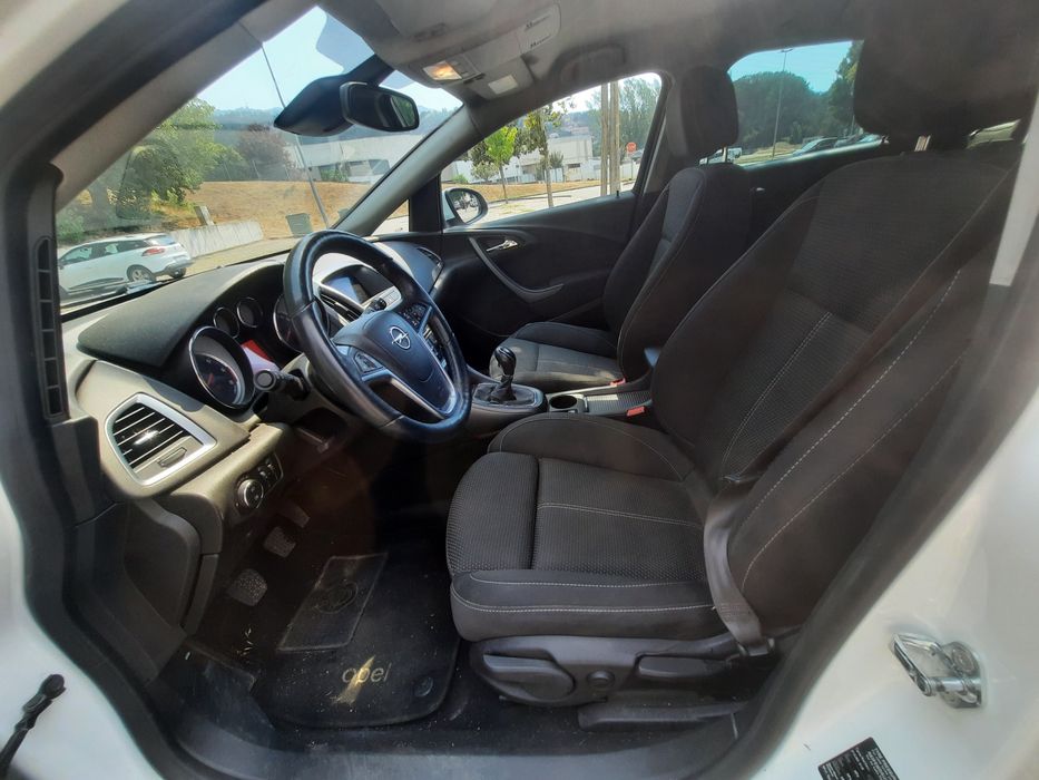 Opel Astra 1.6 CDTI 2014