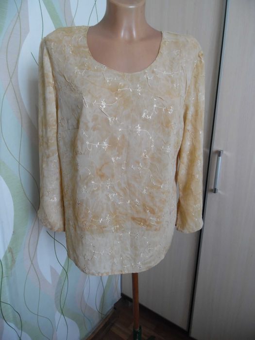 bluzka poliester L/xl (e36)