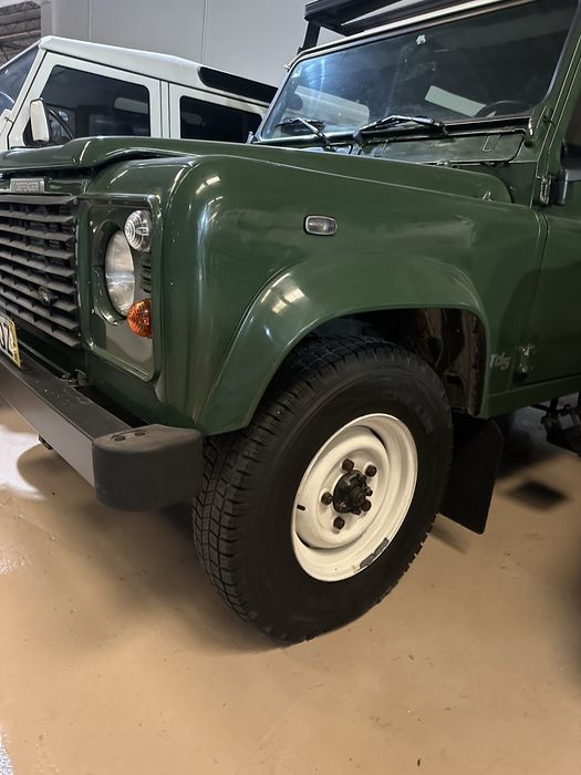 Land Rover Defender 110 Td5 — photo 4