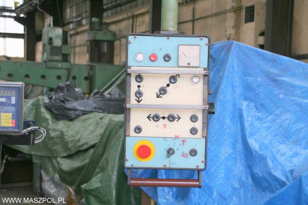 Frezarka FGS 32/40 - TOS - odczyty HEIDENHAIN - super stan - FILM