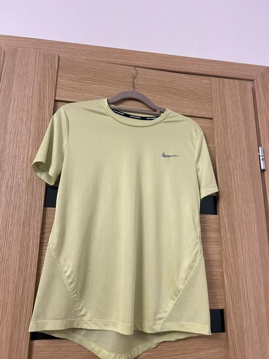 Koszulka sportowa Nike Running S