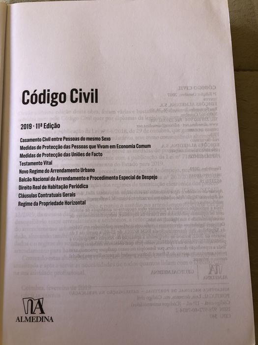 Código Civil Almedina Universitário