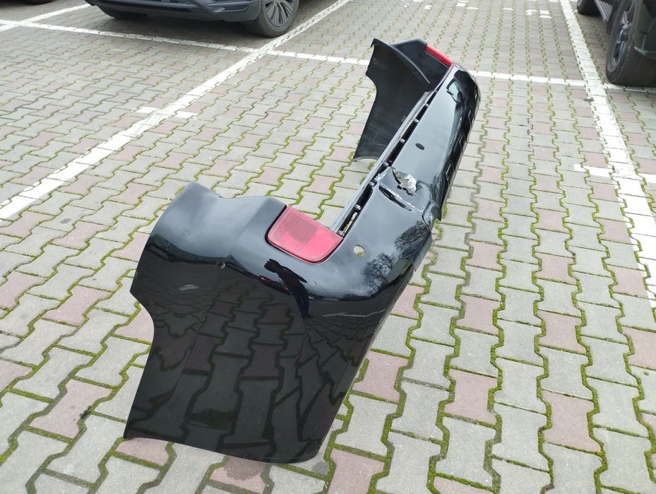 задній бампер Toyota Land Cruiser 200