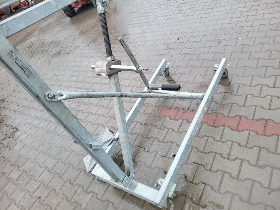 Podnośnik żuraw stojak wysięgnikowy wspornikowy KAL275 rok2019