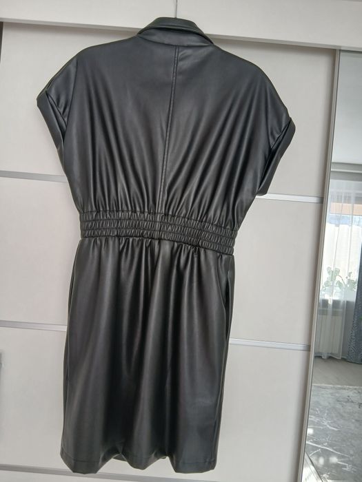 Sukienka  z eko skóry